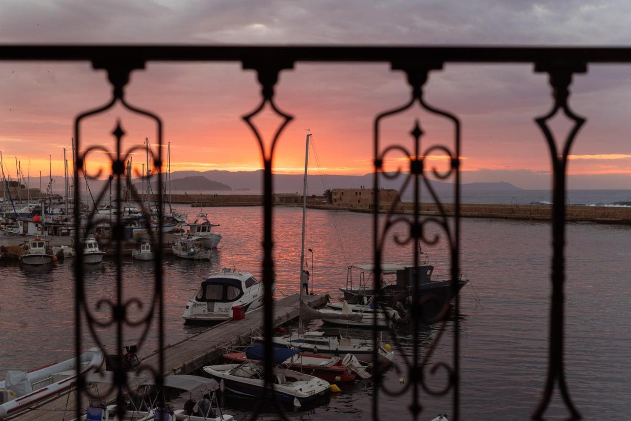 Destino Home Overlooking The Venetian Port Of Chania Chania  Екстер'єр фото